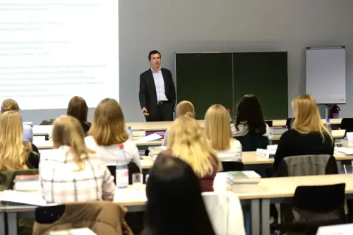 MVM Master Marketing-/Vertriebsmanagement Class 5 - Alumni Impression
