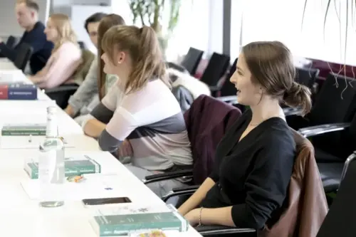 MVM Master Marketing-/Vertriebsmanagement Class 9 - Alumni Impression